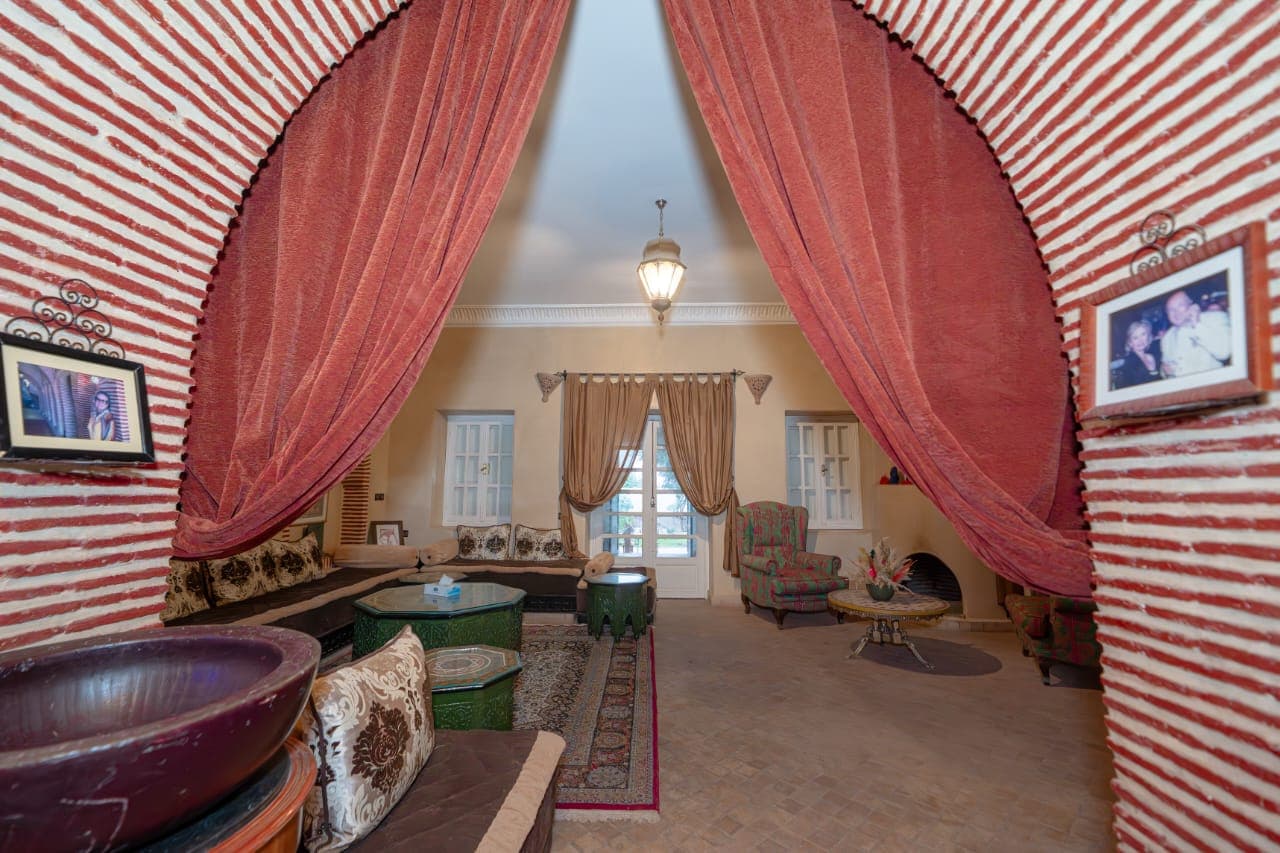 Lobby et Salon — IMG 20260128 WA0115